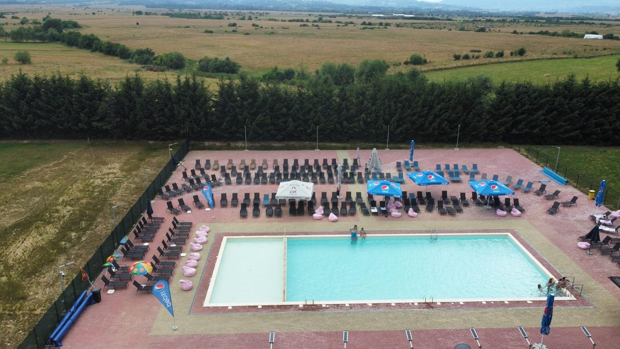 Complex Panicel Rîşnov Buitenkant foto