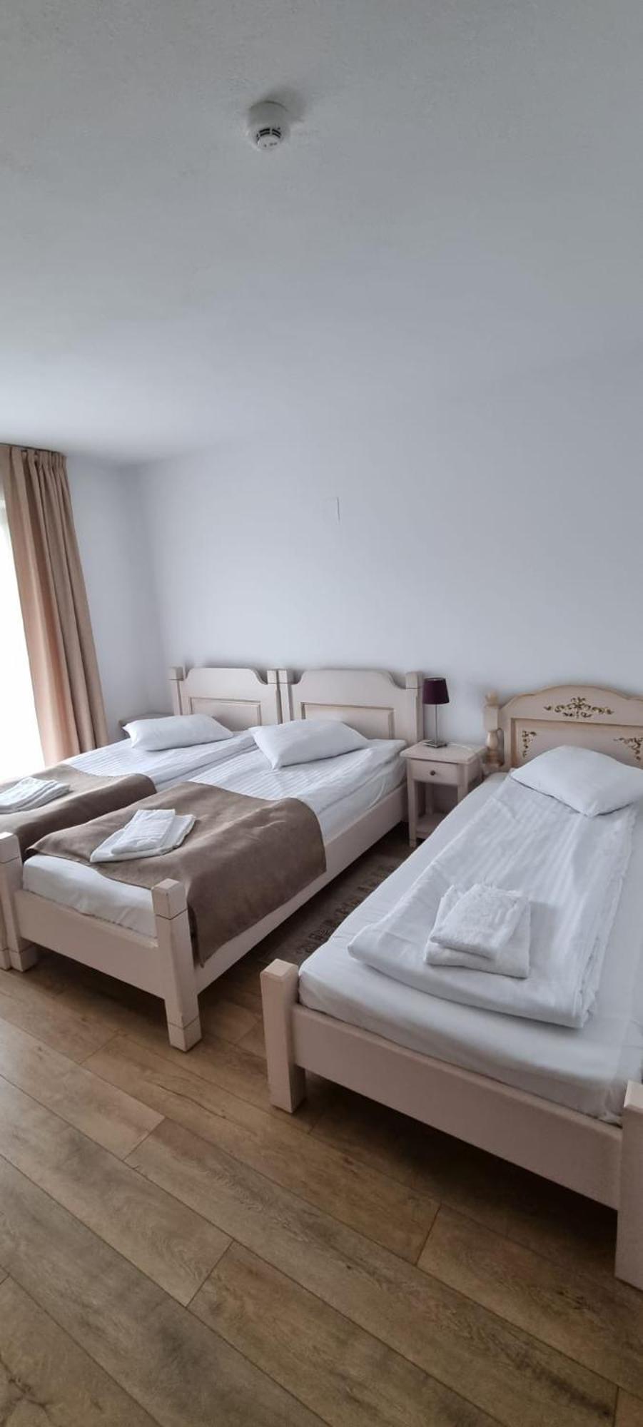 Complex Panicel Rîşnov Buitenkant foto