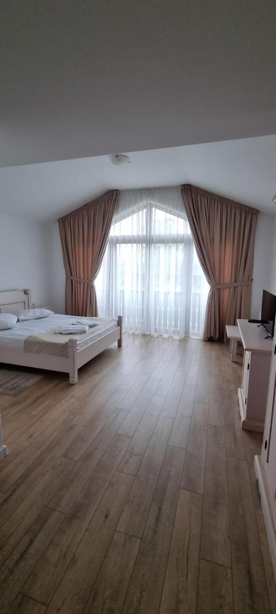 Complex Panicel Rîşnov Buitenkant foto
