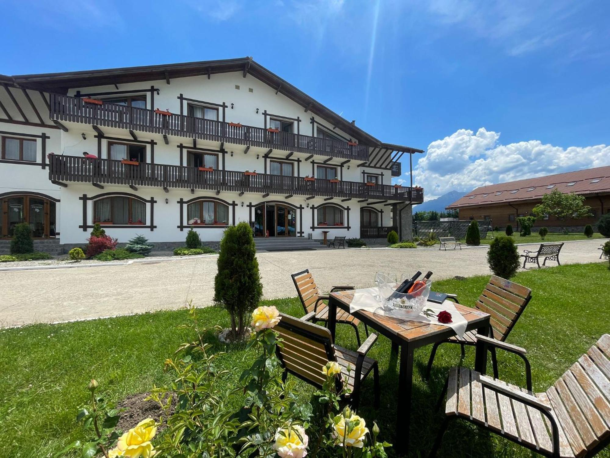 Complex Panicel Rîşnov Buitenkant foto